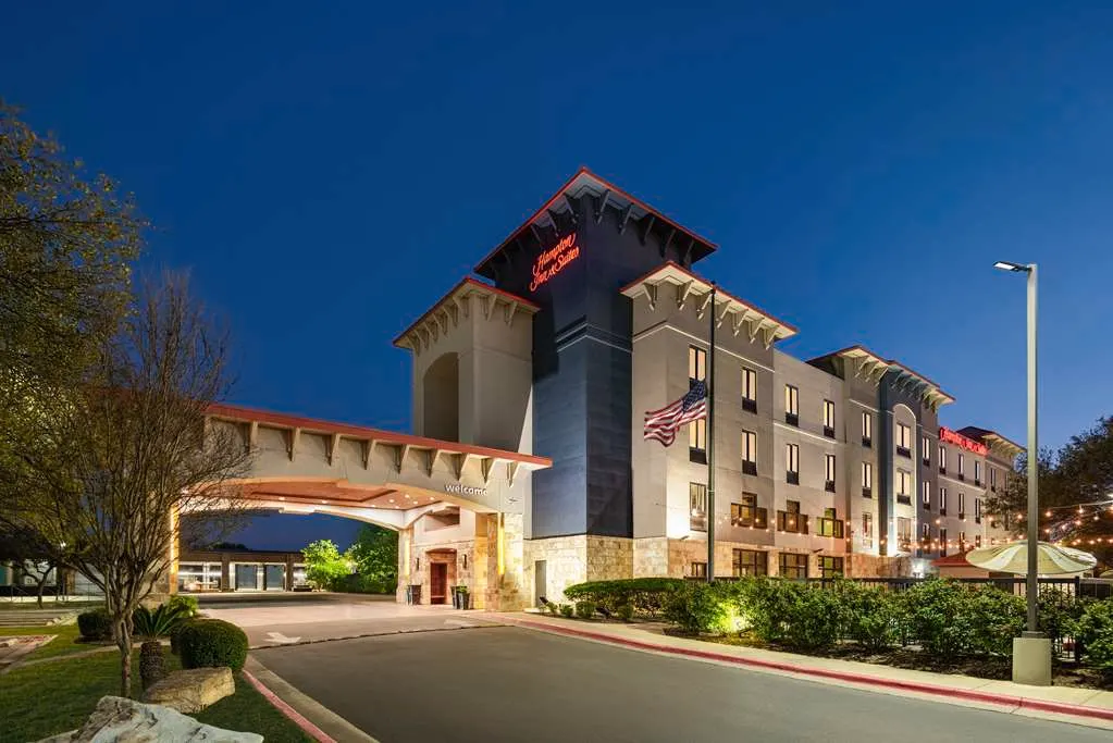Hampton Inn & Suites San Marcos