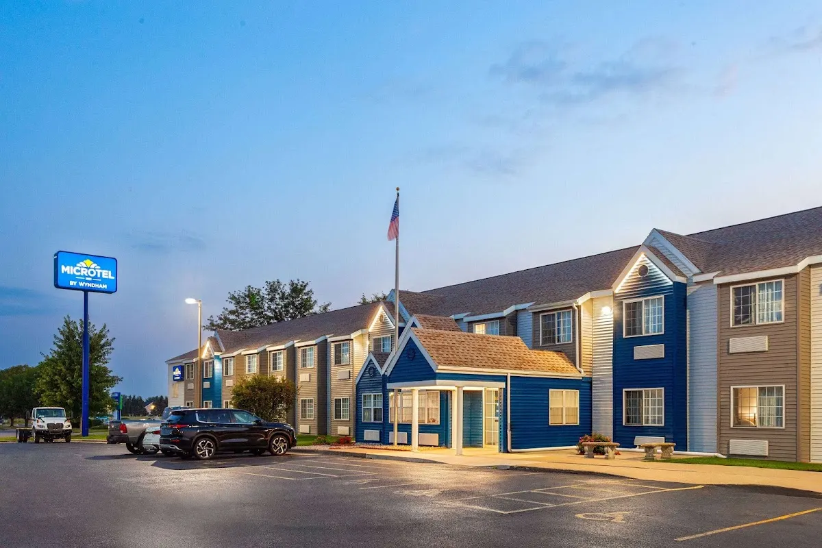 Microtel Inn & Suites by Wyndham Janesville