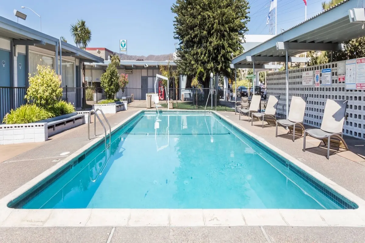 Travelodge by Wyndham San Francisco Airport North