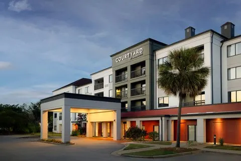 Courtyard by Marriott North Charleston Airport/Coliseum