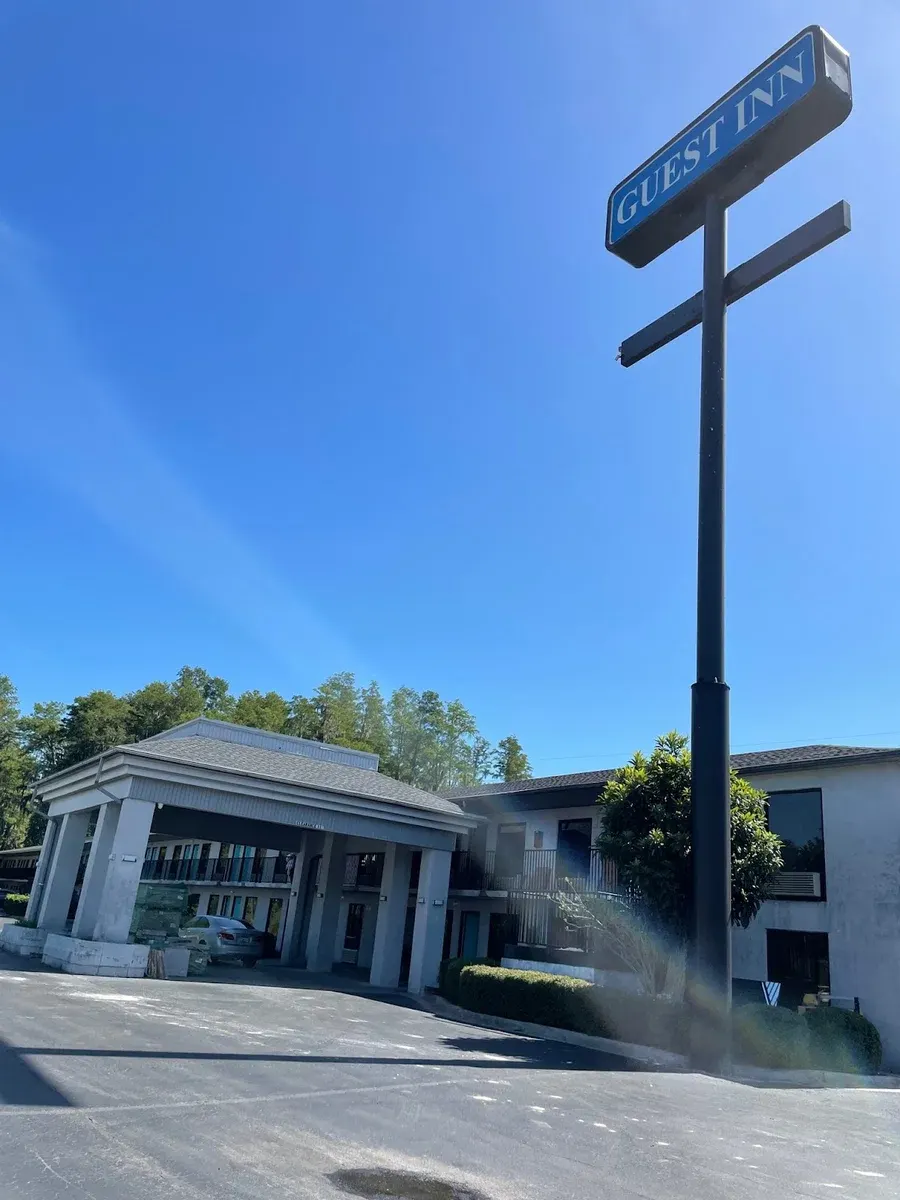 Guest Inn