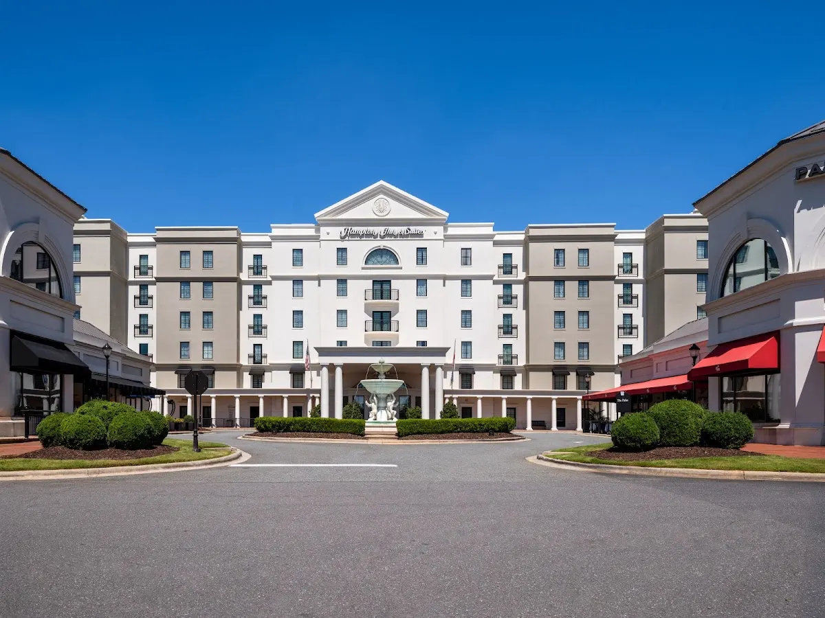 Hampton Inn & Suites Charlotte/SouthPark at Phillips Place