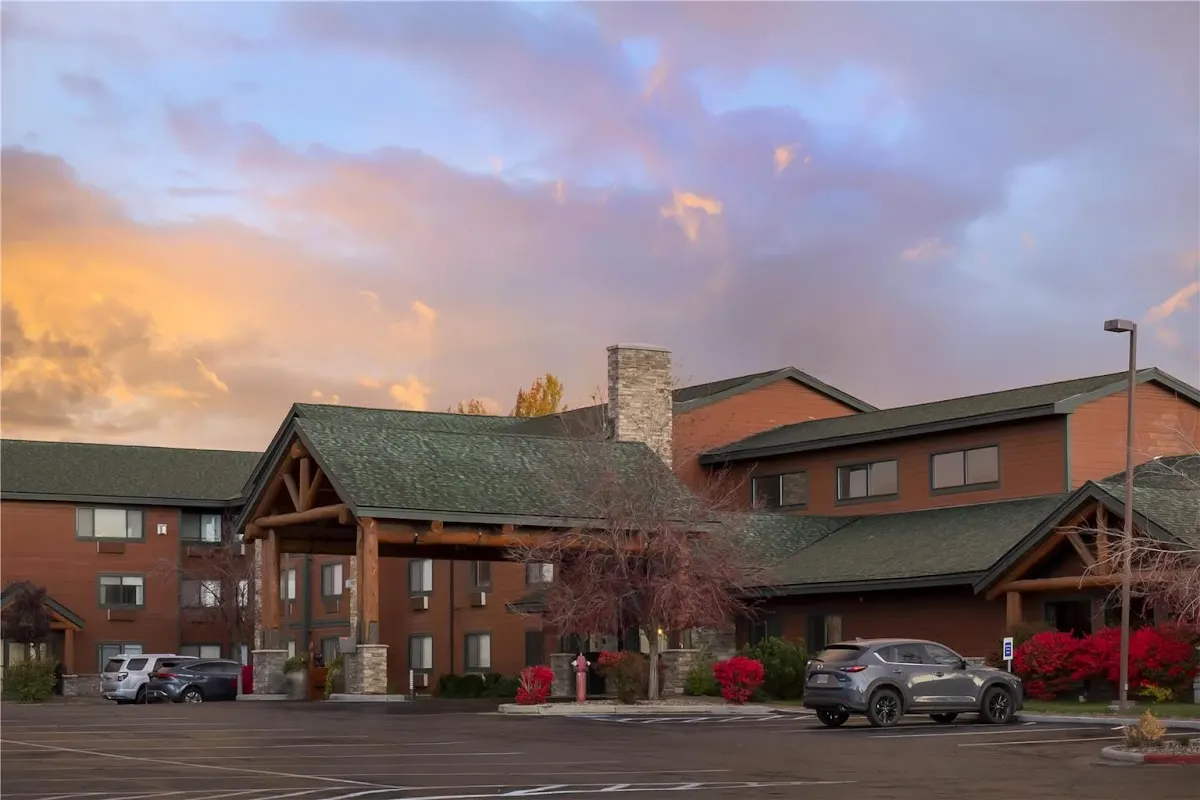 Best Western Plus McCall Lodge & Suites