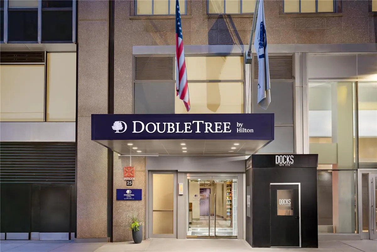 DoubleTree by Hilton New York Midtown Fifth Ave