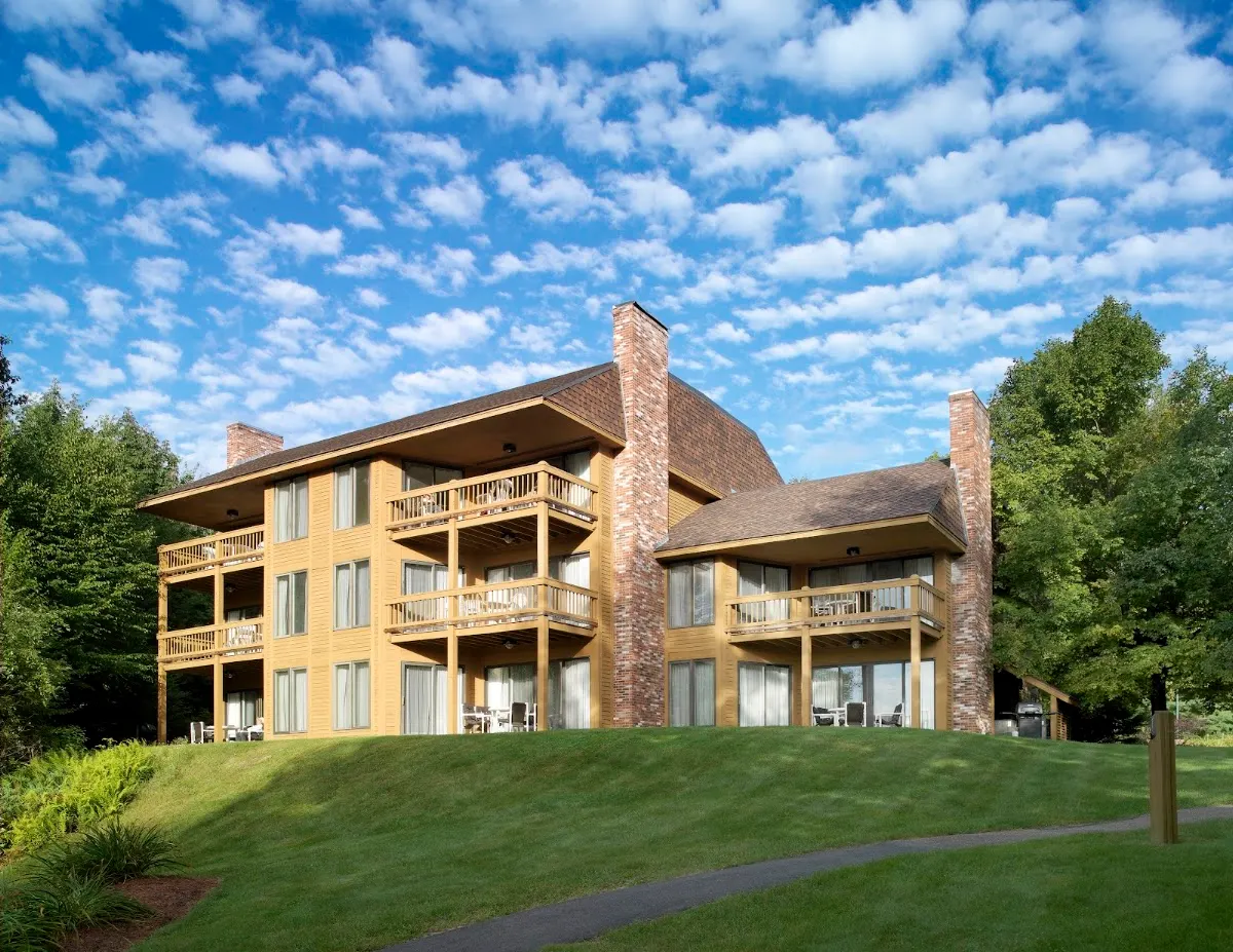 Summit Resort