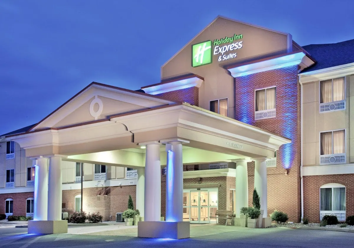 Holiday Inn Express & Suites Urbana-Champaign (U of I Area) by IHG