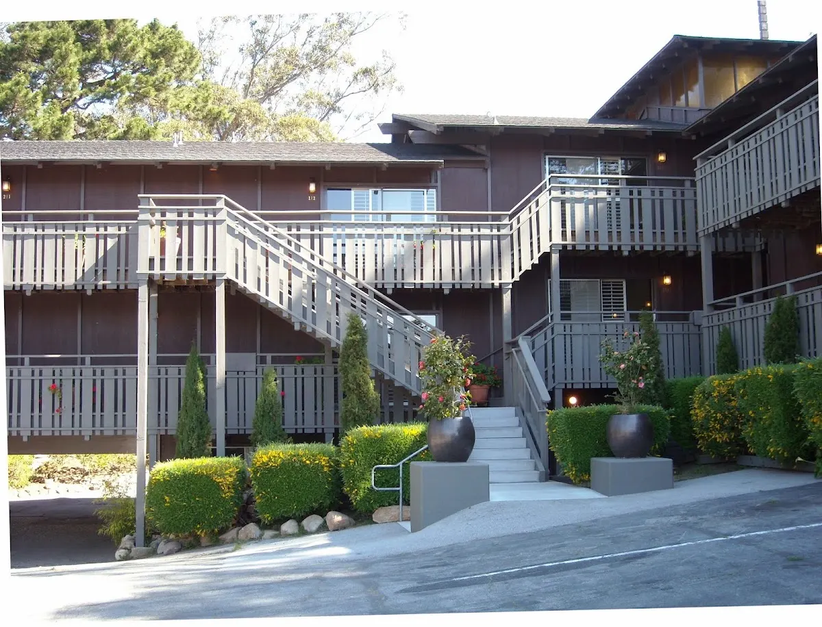 The Olympia Lodge