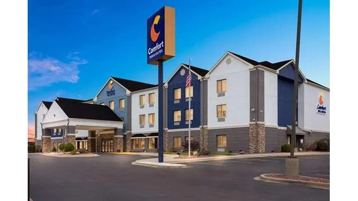 Comfort Inn & Suites Kenosha-Pleasant Prairie