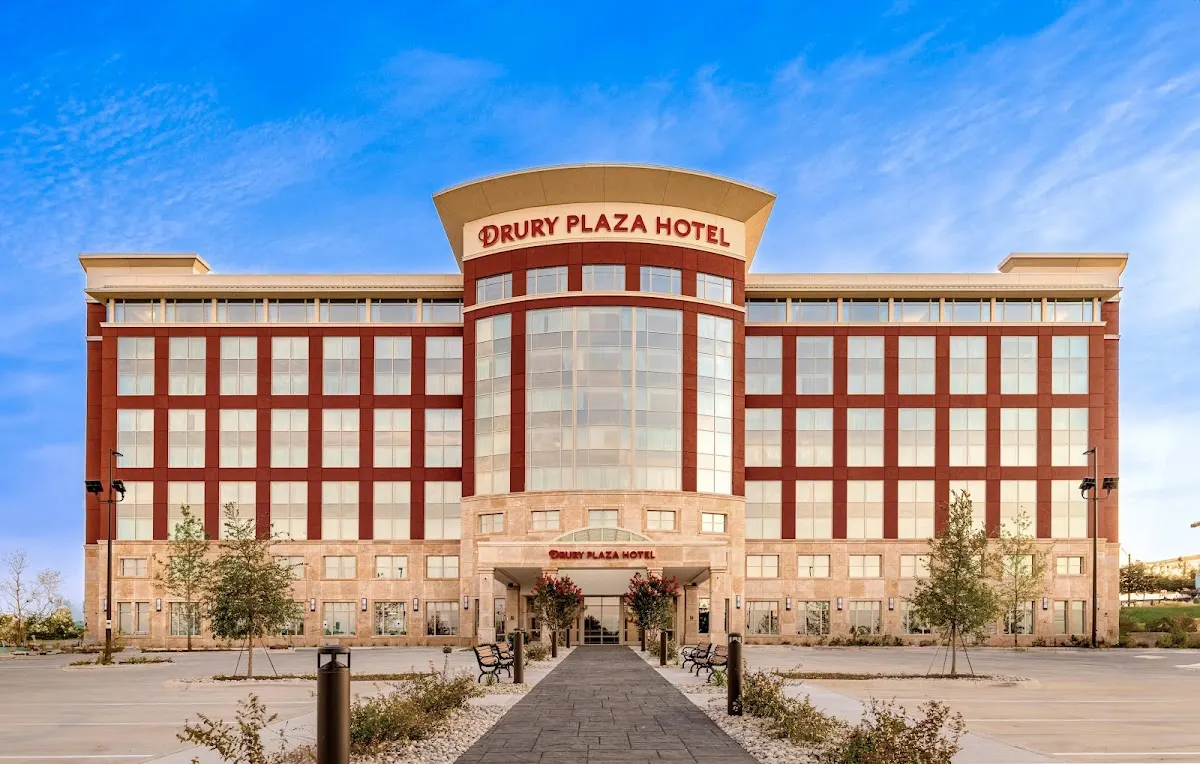 Drury Plaza Hotel Dallas Arlington