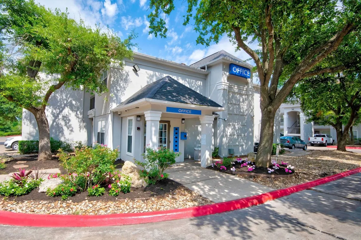 Studio 6 Extended Stay - Austin, TX - Midtown