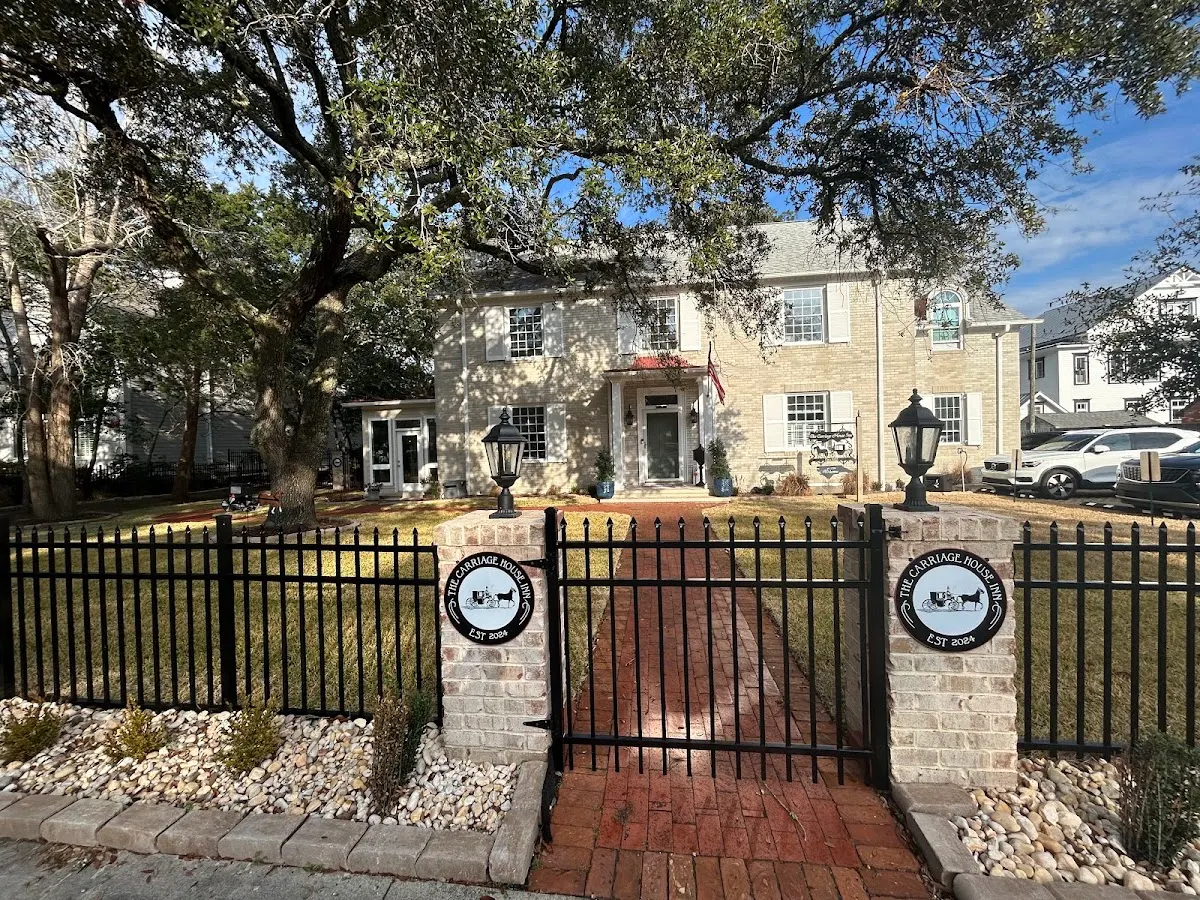 Southport Carriage House Inn