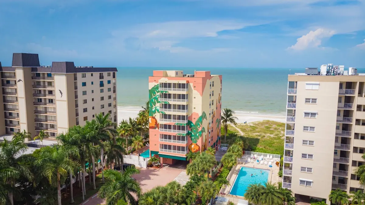 Casa Playa Beach Resort