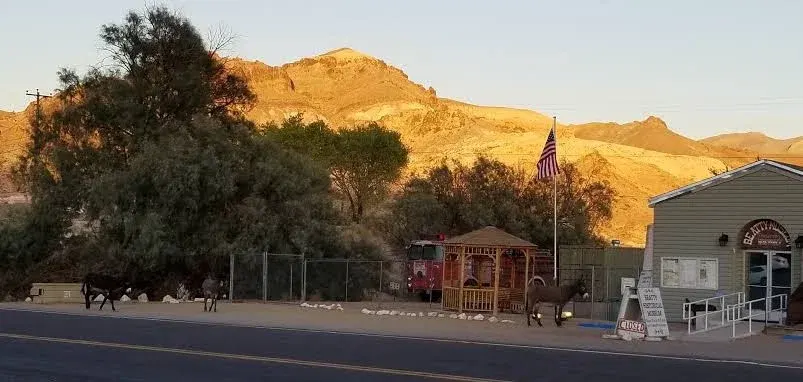 El Portal Motel
