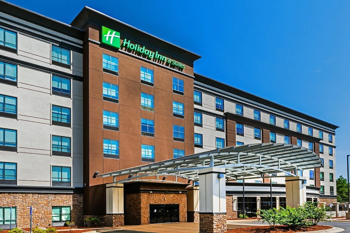 Holiday Inn & Suites Tulsa South by IHG