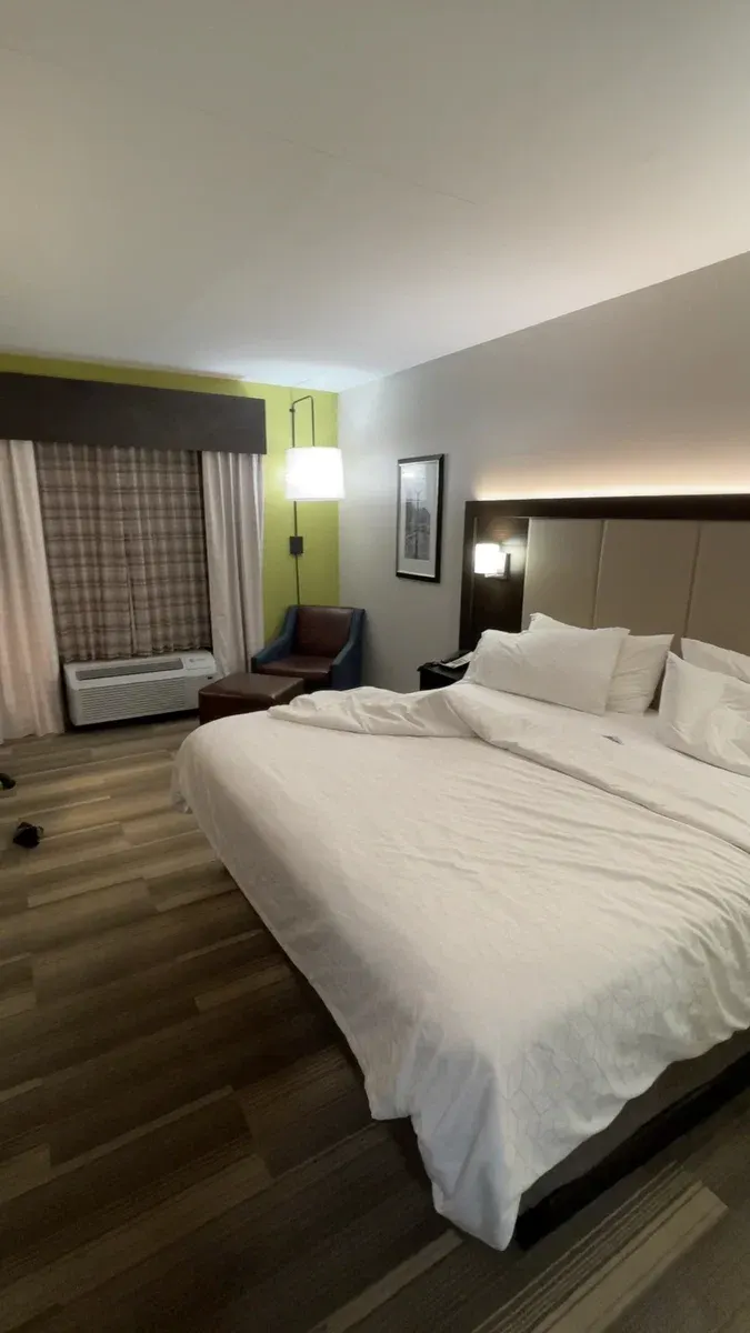Holiday Inn Express & Suites Florence I-95 @ Hwy 327 by IHG
