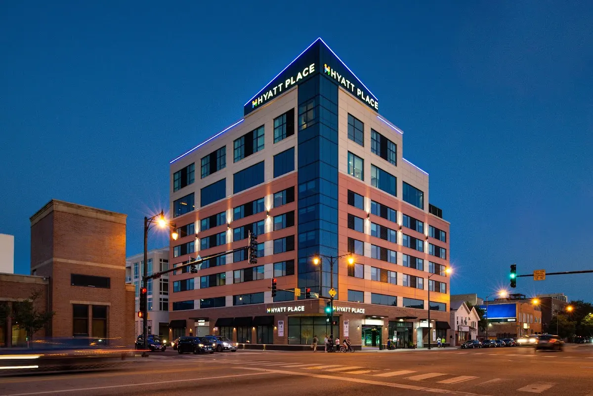 Hyatt Place Chicago / Wicker Park