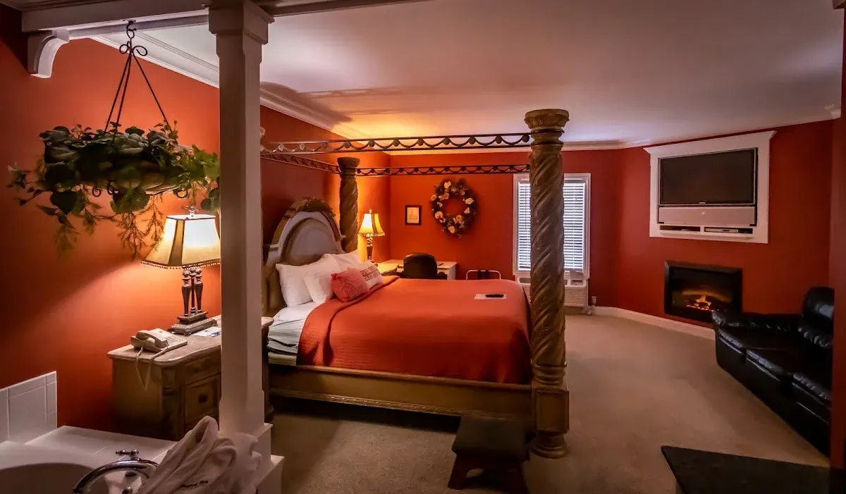 Depot Inn & Suites