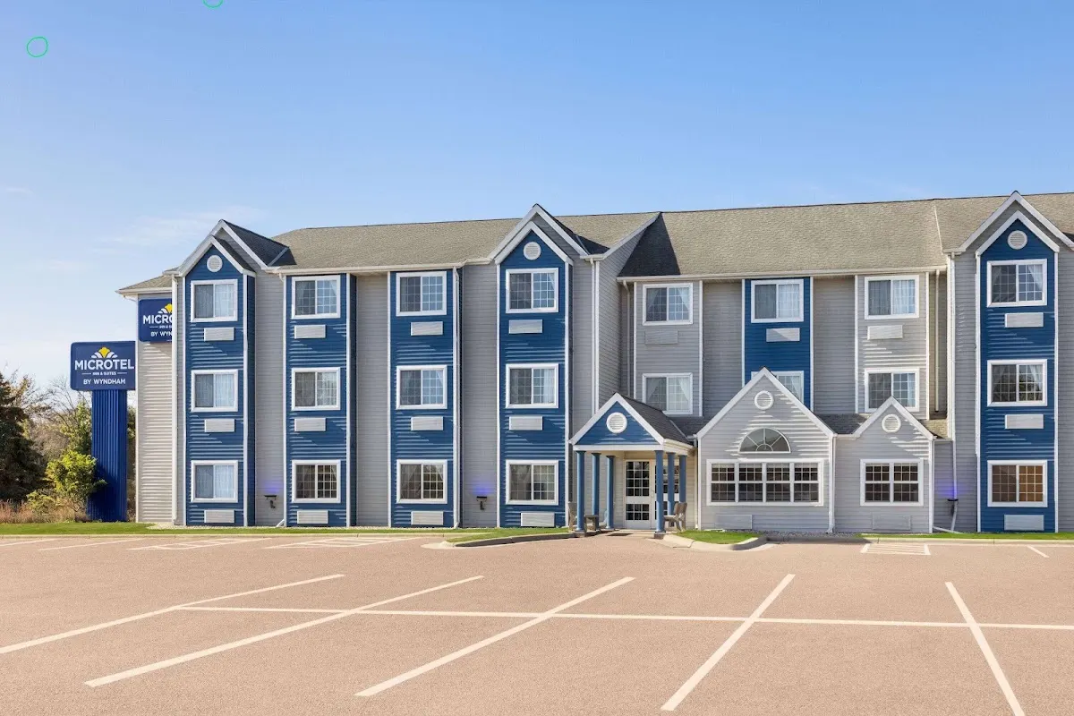 Microtel Inn & Suites by Wyndham New Ulm