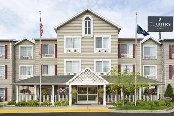Country Inn & Suites by Radisson, Grand Rapids Airport, MI