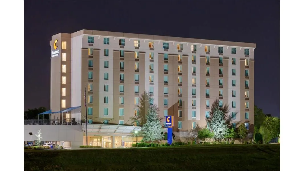Comfort Inn & Suites Presidential