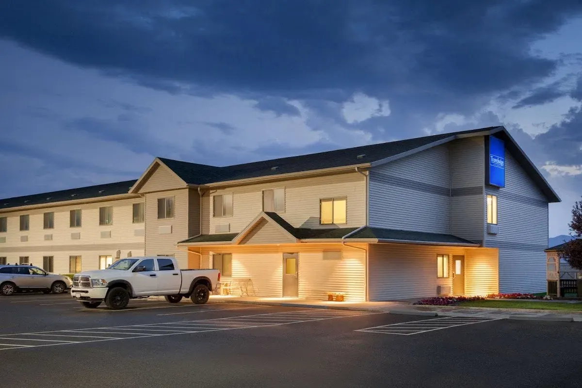 Travelodge by Wyndham Milford