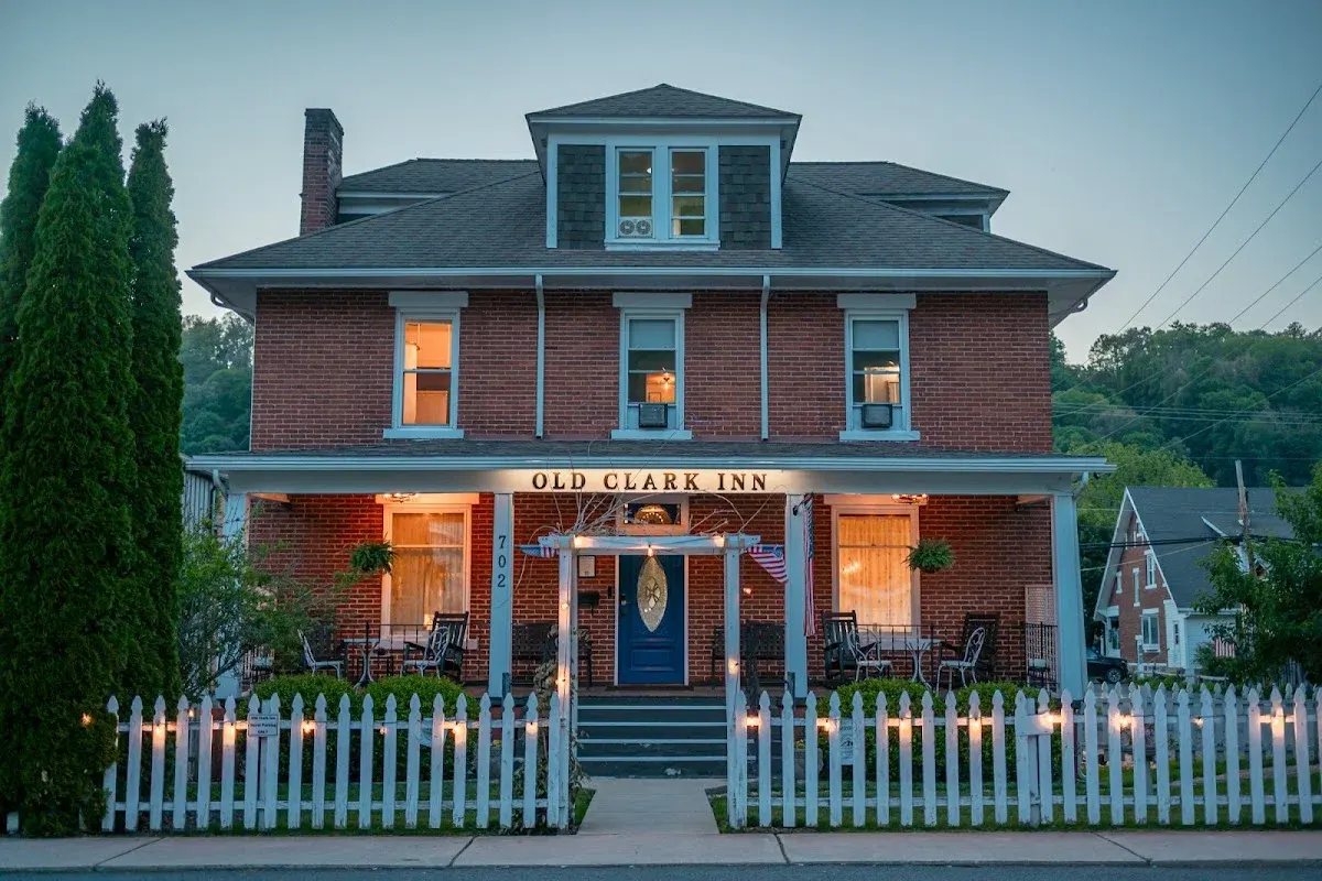 Old Clark Inn