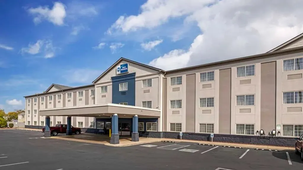 Best Western Louisville Airport Expo