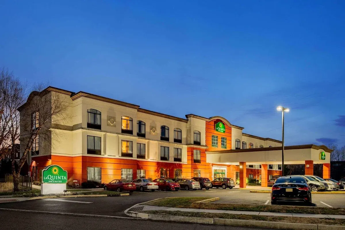 La Quinta Inn & Suites by Wyndham Mt. Laurel - Philadelphia
