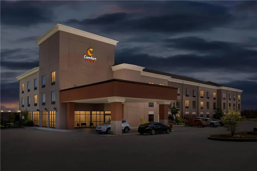 Comfort Suites Edinboro