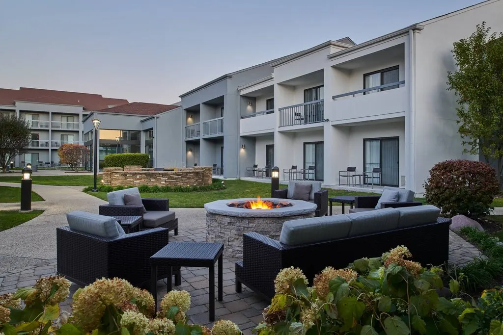 Courtyard by Marriott Chicago Oakbrook Terrace