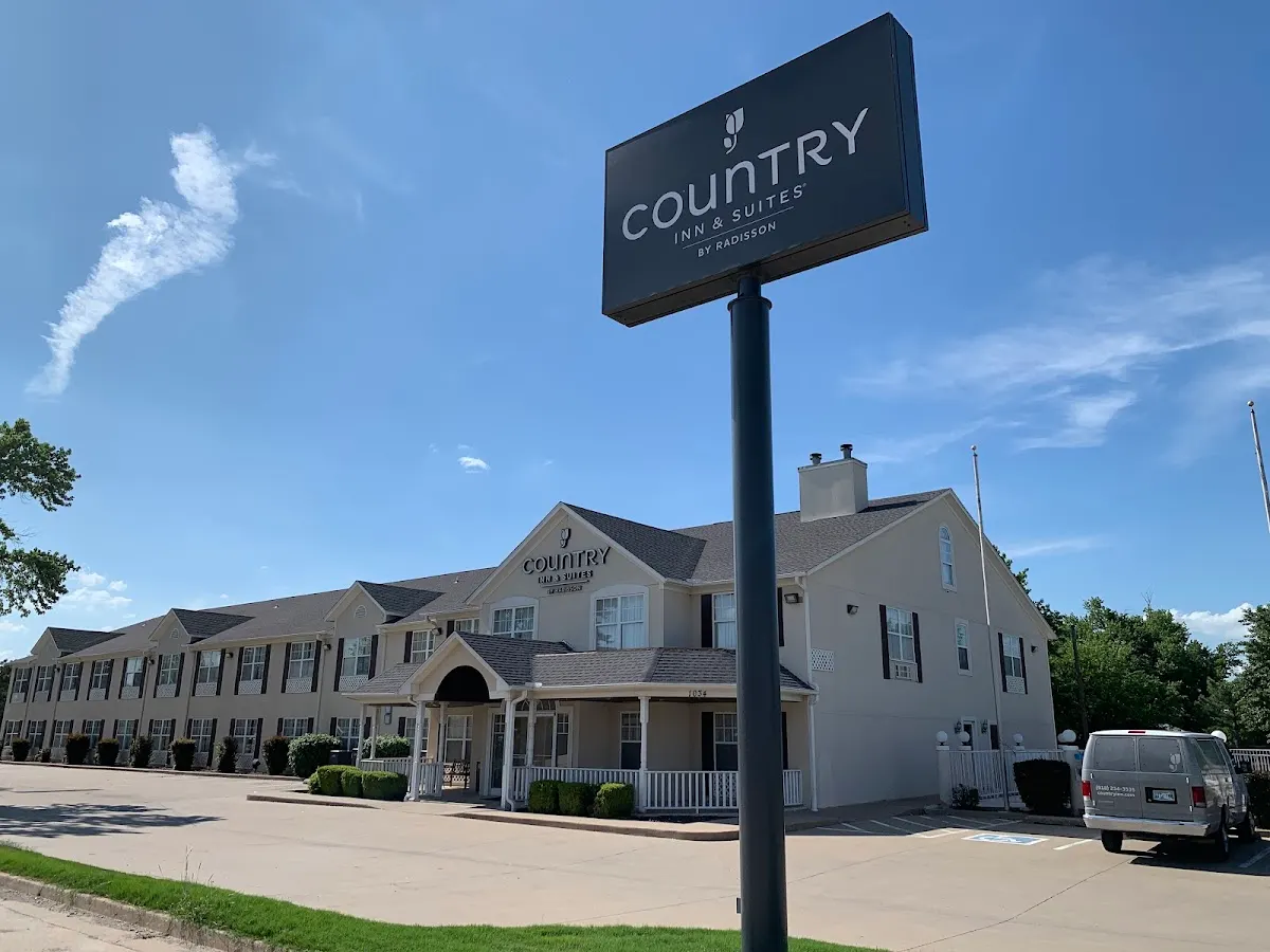 Country Inn & Suites by Radisson, Tulsa, OK