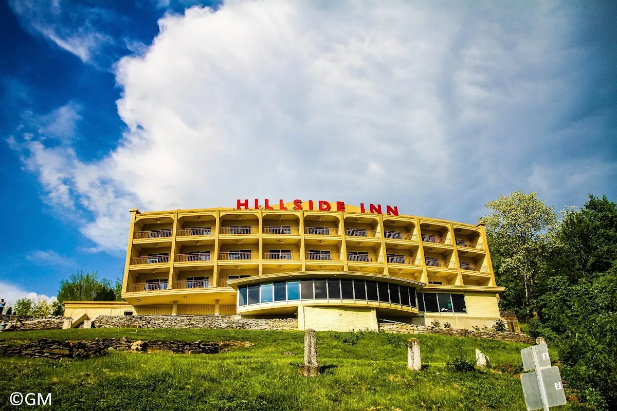 Hillside Inn