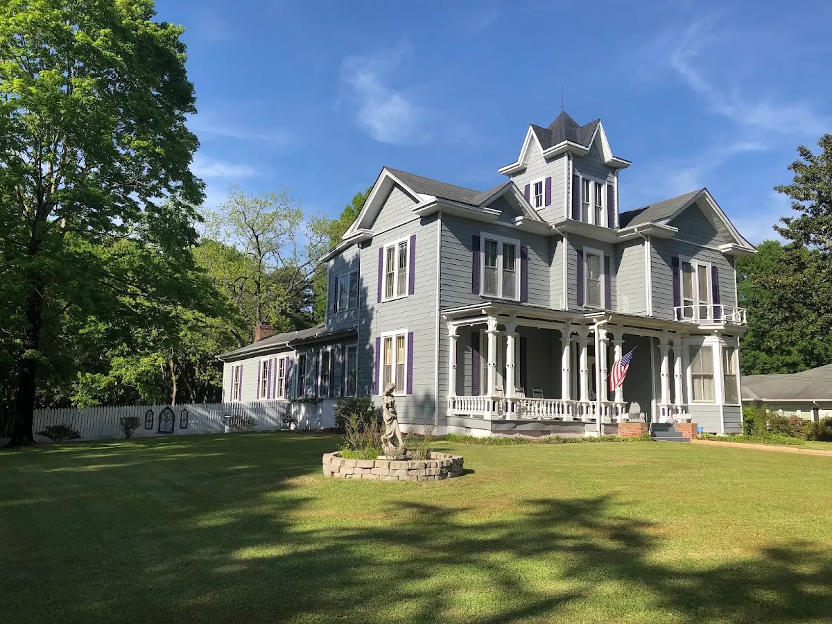 West Wade Venue & Events, LLC