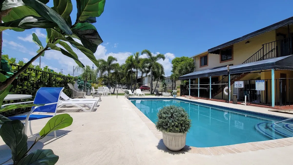 Sunny Palms Inn