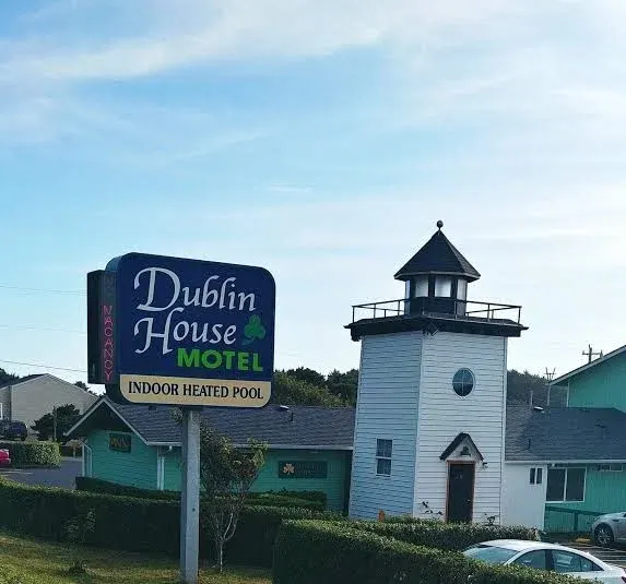 Dublin House - Yachats, Oregon Hwy 101