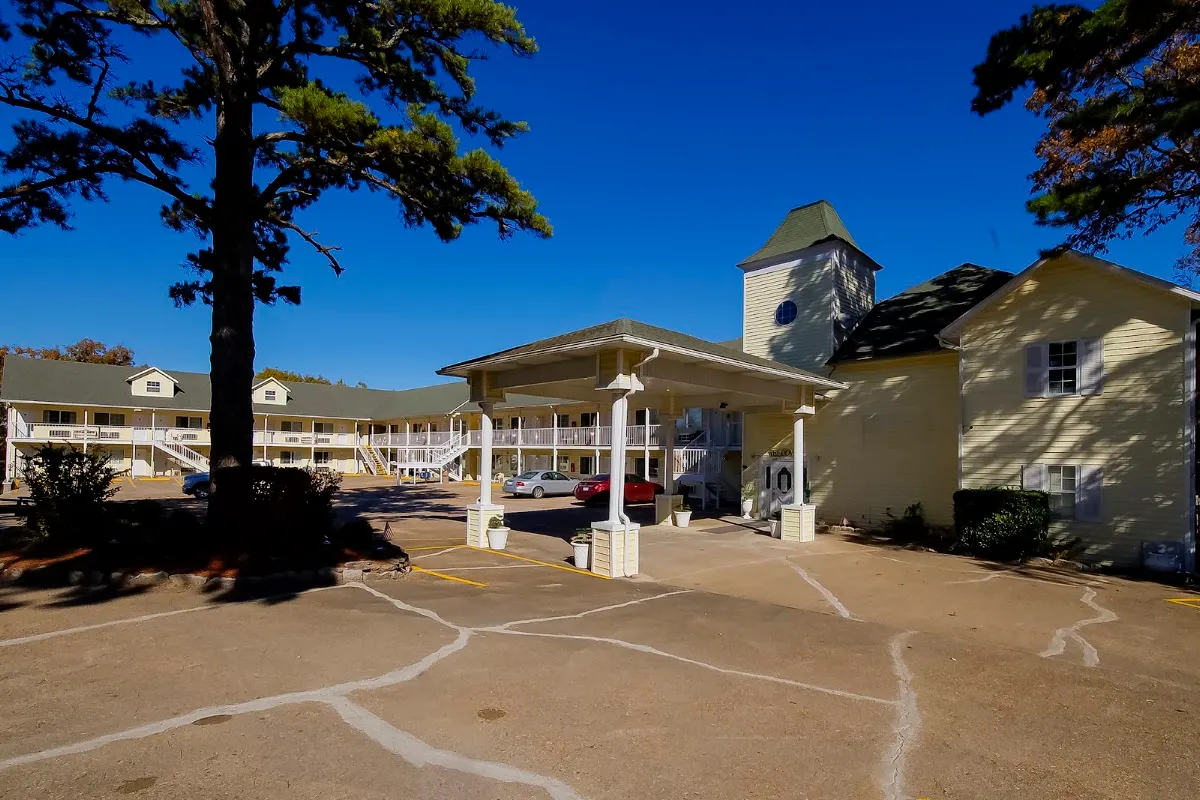 Hotel O Eureka Springs - Christ of Ozark Area