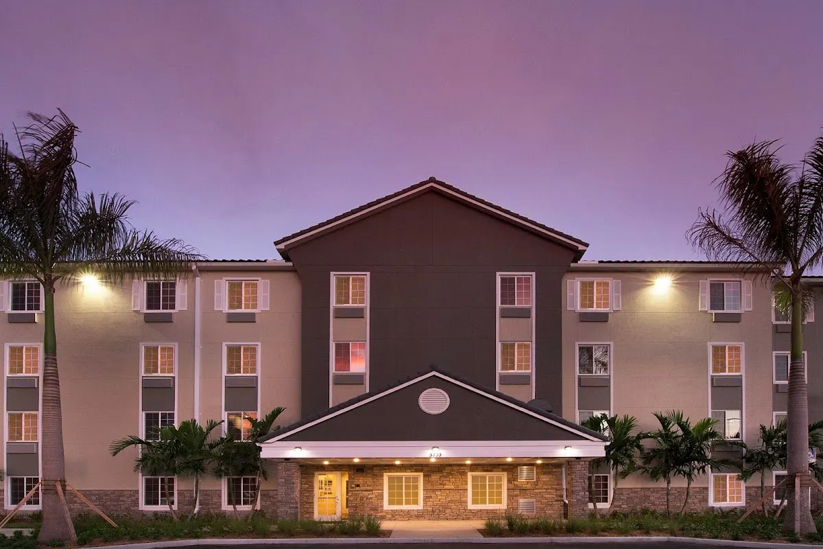 Extended Stay America Select Suites- Deerfield Beach