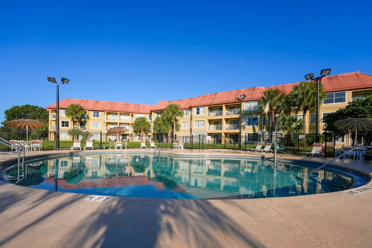 Parc Corniche Condominium Suite Hotel