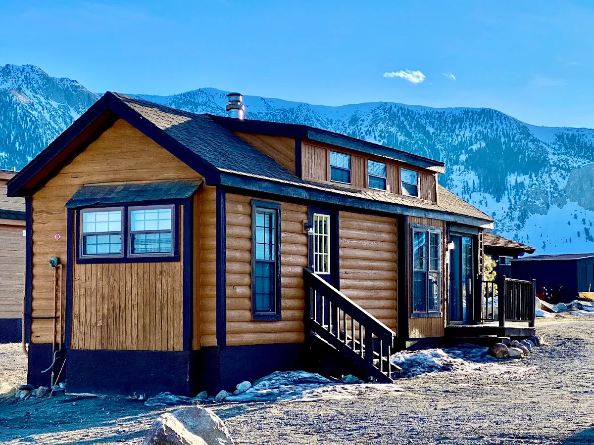 Sierra Meadows Ranch, Lodging and Equestrian Boarding