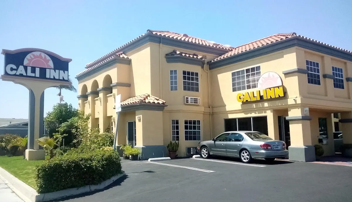 Cali Inn