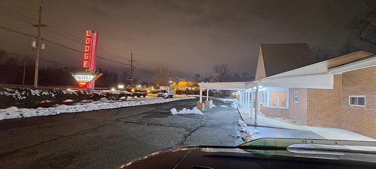 Laurel Notch Motel