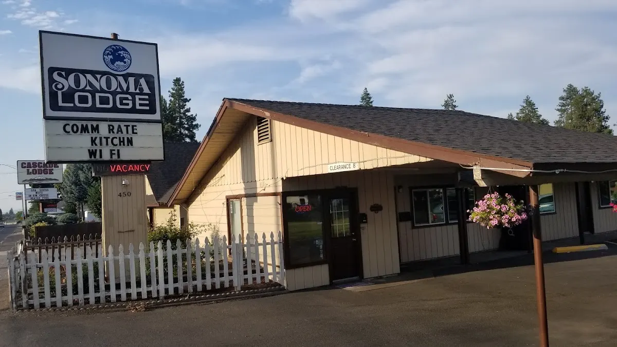 Sonoma Lodge