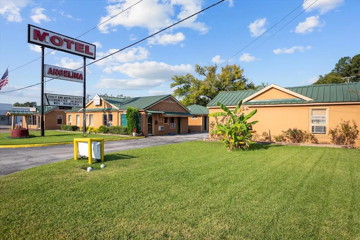 Angelina Motel