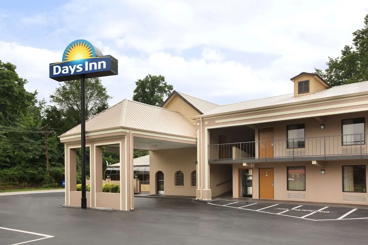 Days Inn by Wyndham Harriman