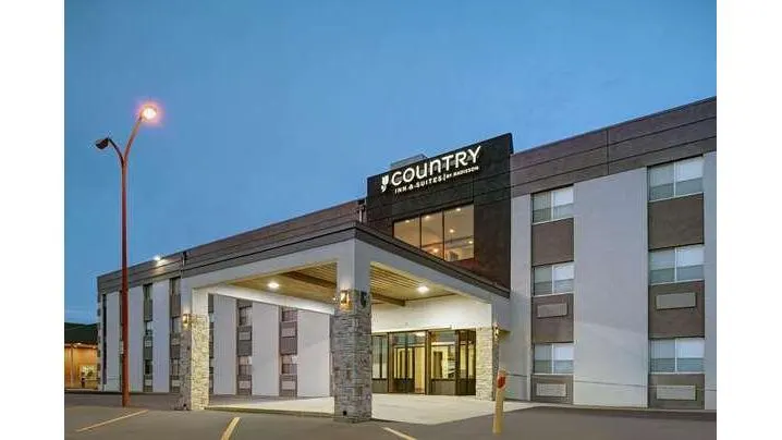 Country Inn & Suites by Radisson, Pierre, SD