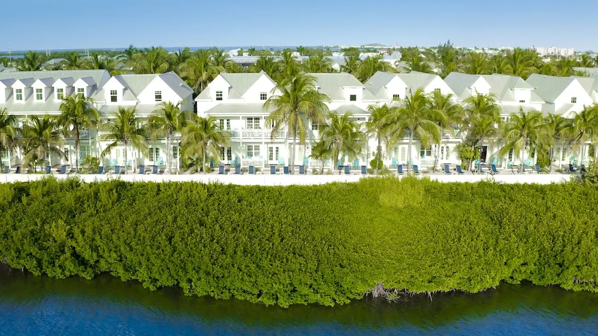 Parrot Key Hotel & Villas
