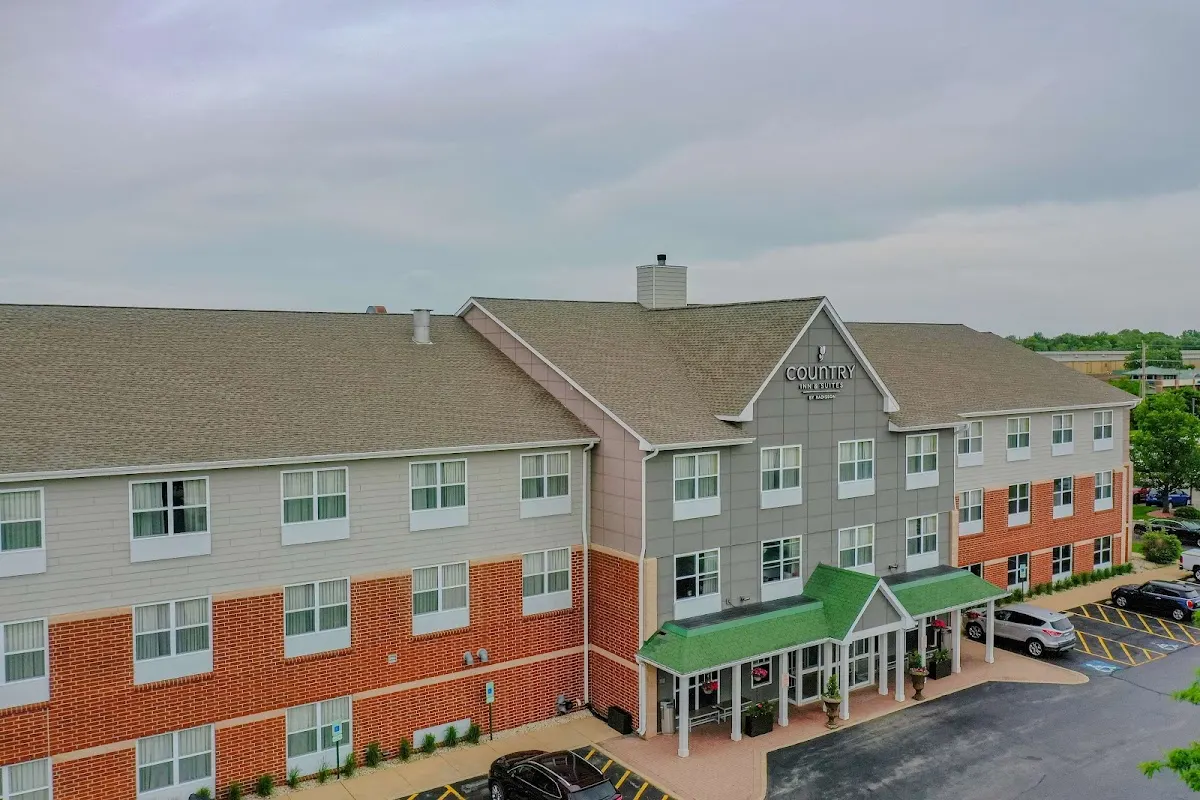 Country Inn & Suites by Radisson, Crystal Lake, IL