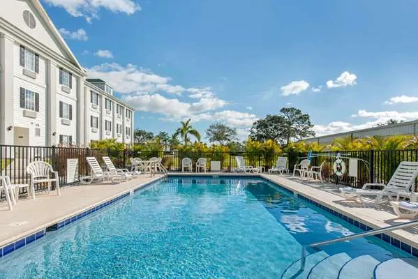 Quality Inn Palm Bay - Melbourne I-95