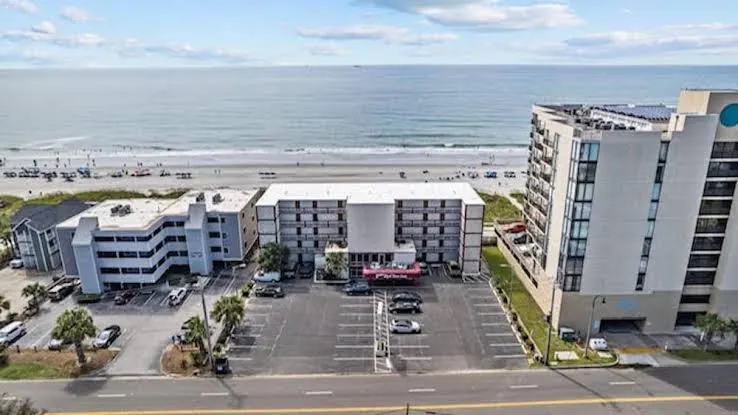 Oasis Hotel