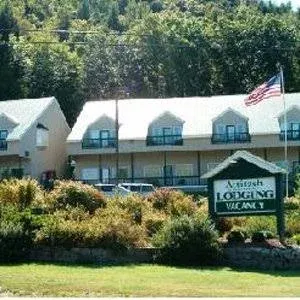 The Alpenglow Lodge at Attitash Mountain Village